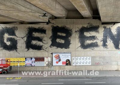 Graffiti-Art-Projekt "GEBEN & NEHMEN" - Unterstützt von Circular Valley. In Kooperation mit Megx, Birne, Keim, Graffitifuchs