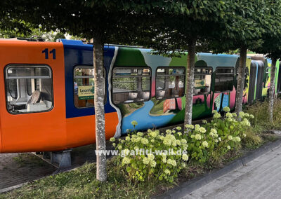 Wuppertaler Schwebebahn Wagen 11 bei Leonhards